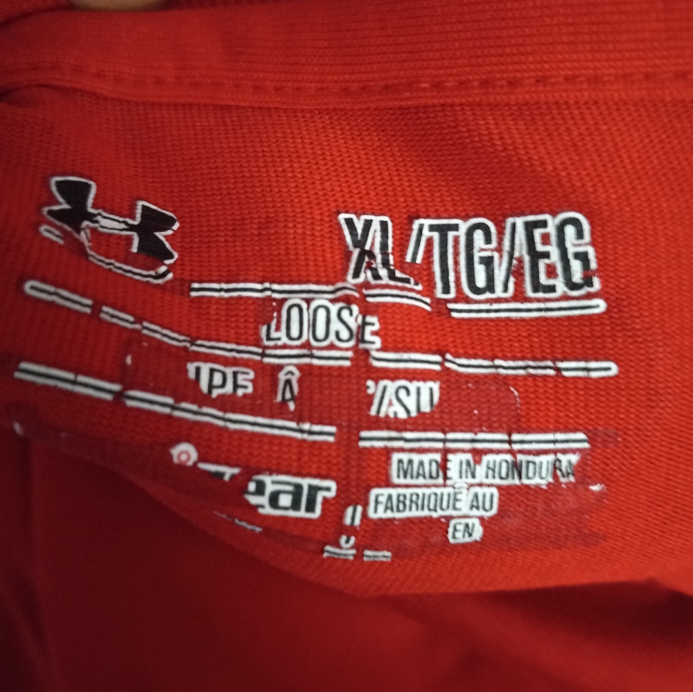 Under Armor t-shirt - Picture 5 of 5
